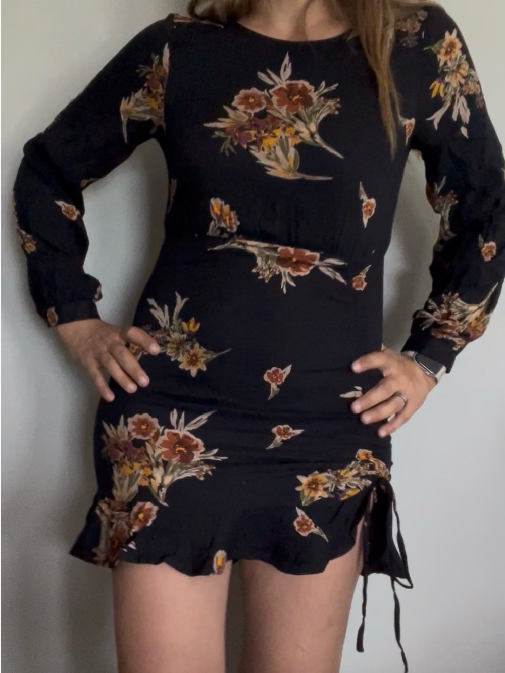 Women's Black Floral Long-Sleeve Mini Dress